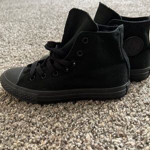 High top all black converse size 2 (brand new)